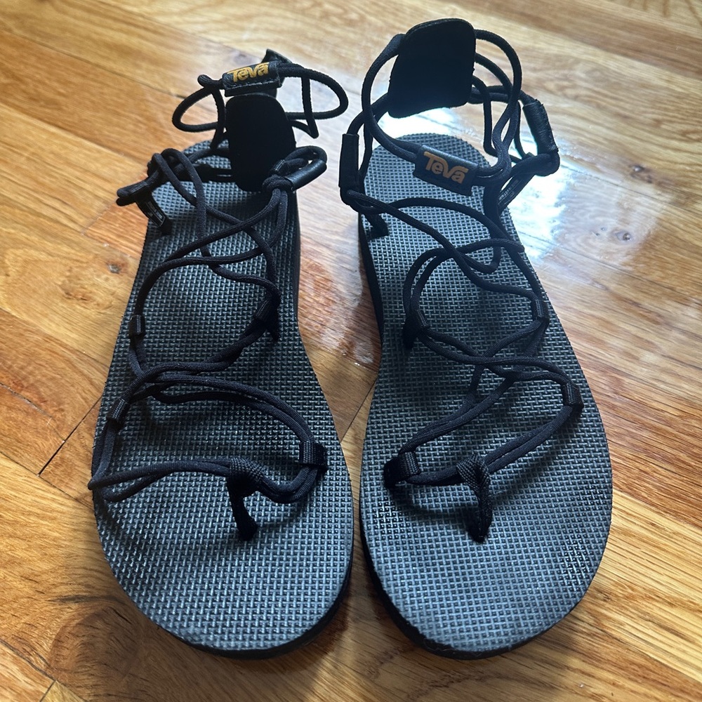 Teva Women's Black Infinity Sandals